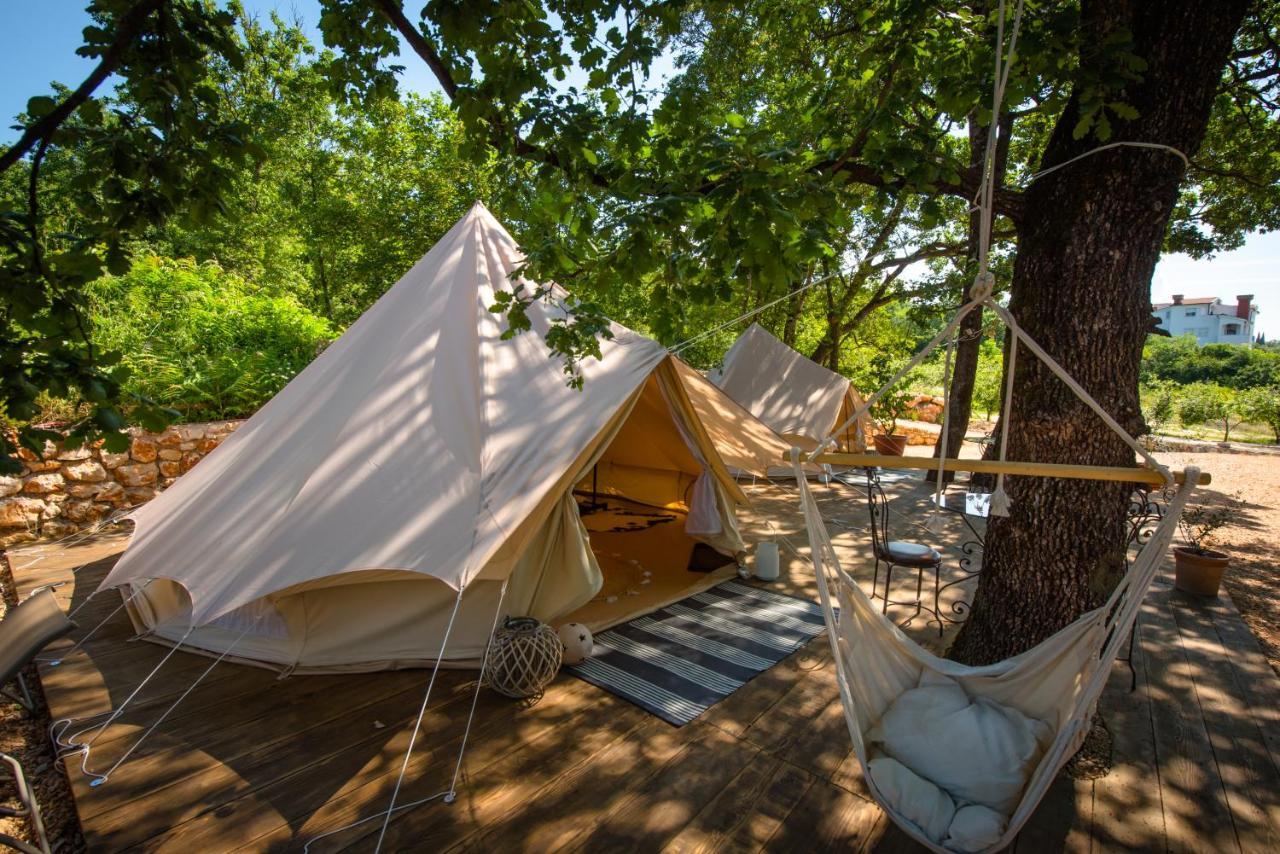 Rock Oak Glamping 3 Hotel Imotski Bagian luar foto