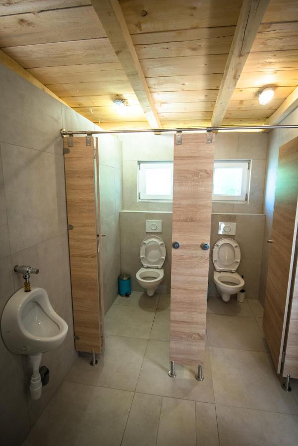 Rock Oak Glamping 3 Hotel Imotski Bagian luar foto